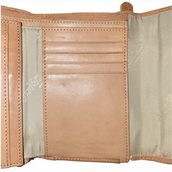 Ladies Embossed Leather Tri-Fold Wallet with ID Flap by Fossil - Picture 6 of 12